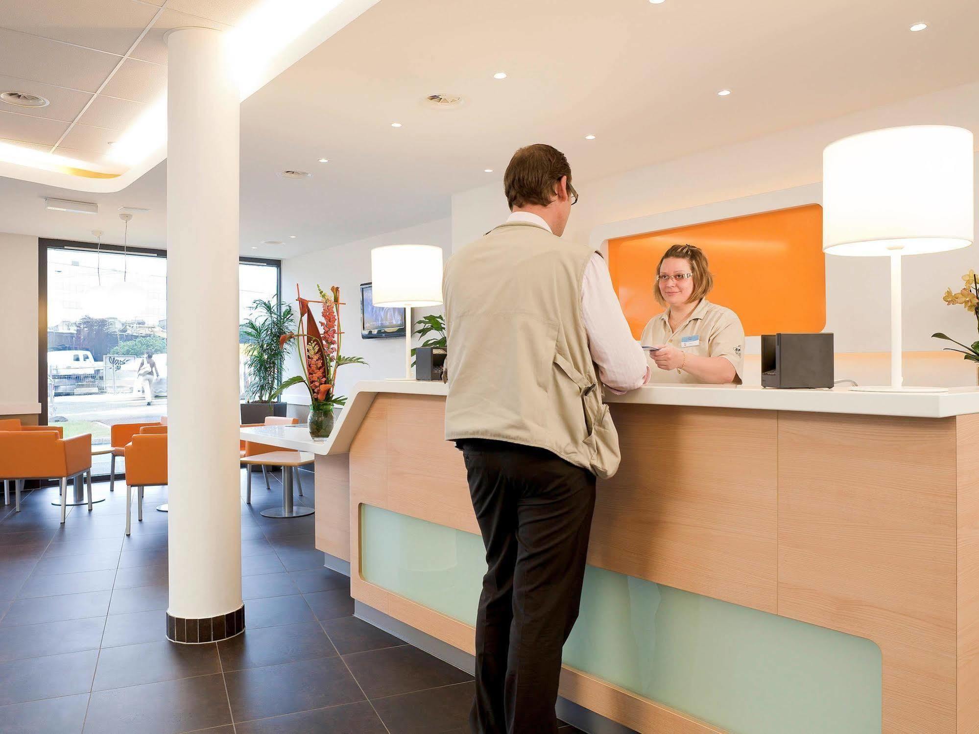 Ibis Budget Geneve Petit-Lancy Ngoại thất bức ảnh